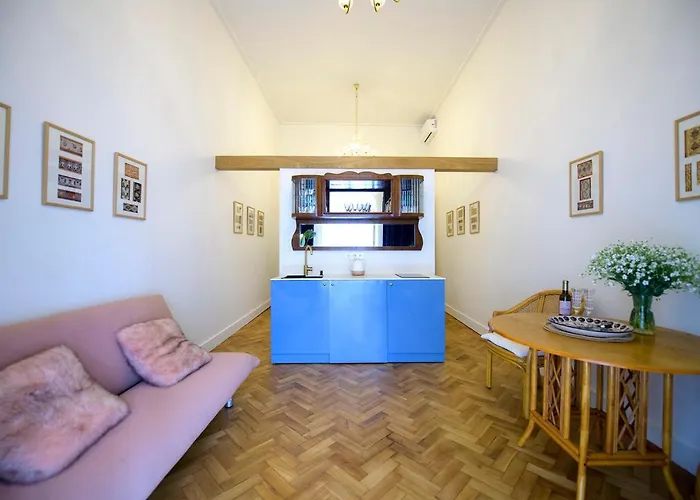 Funicular Inn Apartments